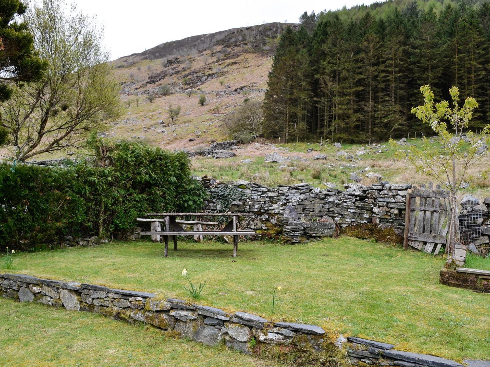 Valley Cottage Penmachno Exterior foto